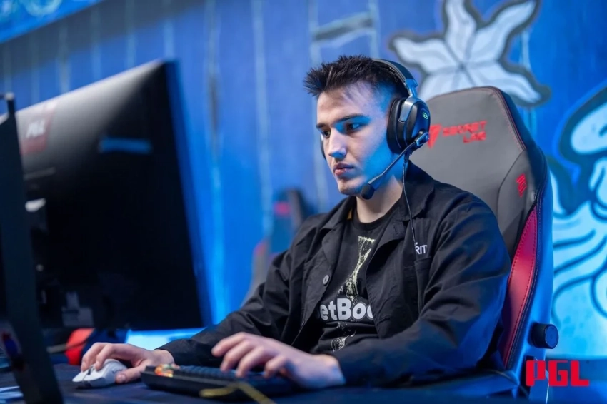 Collapse извинился за вылет Team Spirit с The International 2025 по Dota 2