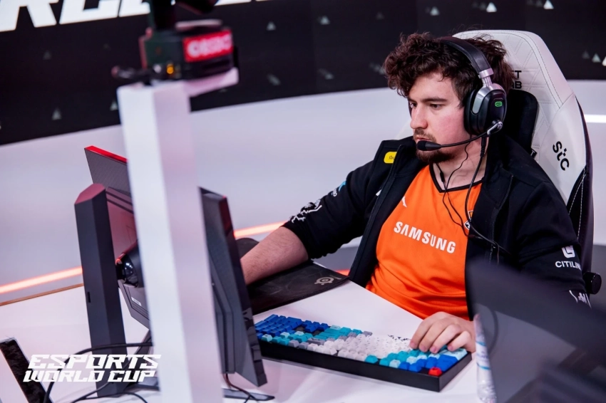 Бывший керри Virtus.pro по Dota 2 рассказал о планах и работе с психологом